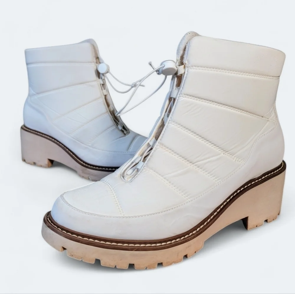 Blondo Daisy White Quilted Waterproof Ankle Boots Size 10